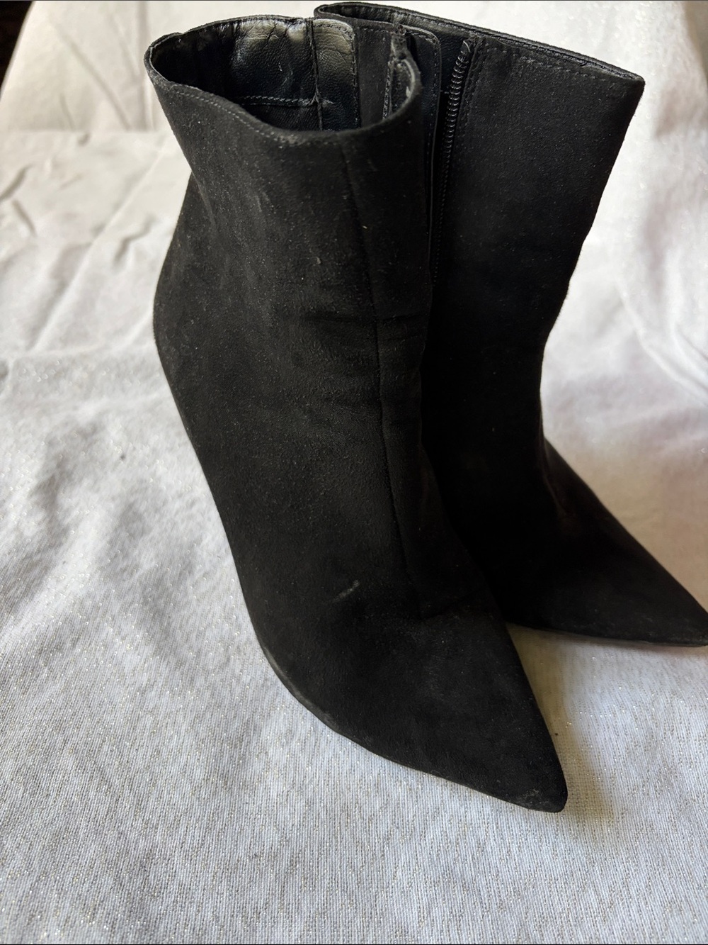 Thalia Sodi Black Pointed Toe Suede Ankle Boots